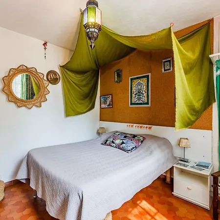 Oda ve Kahvaltı Dunevoile D'hotes 2*